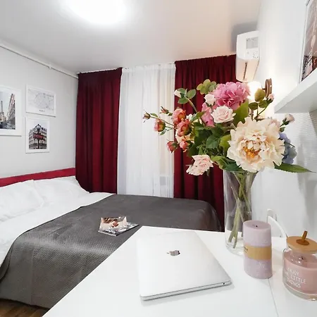 Myfreedom поруч із метро палац україни Apartament *